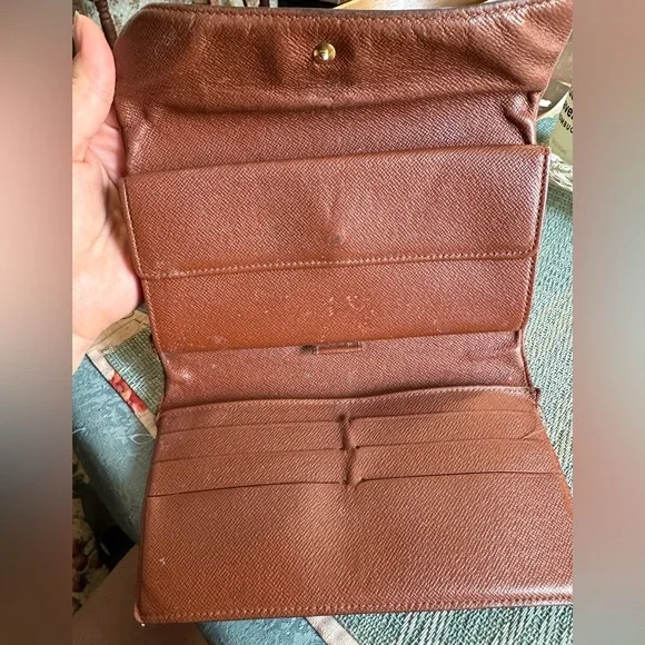 Vintage Louis Vuitton wallets and glasses case - Picture 2 of 11